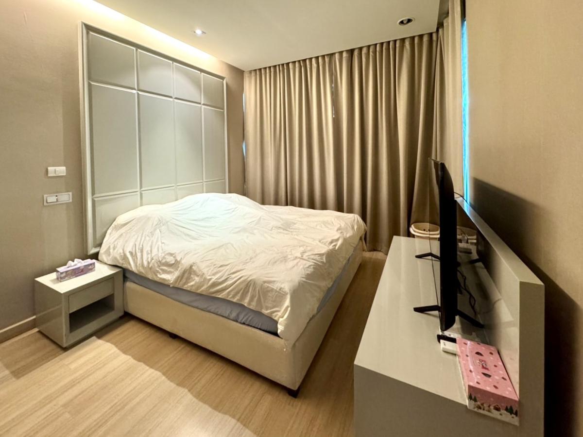 For RentCondoRatchathewi,Phayathai : 03/04/2026, Rent a luxury condo The Address Phayathai 1 bedroom 1 bathroom 38.5 sq.m. near BTS/MRT for 22,000 baht! 0642748883