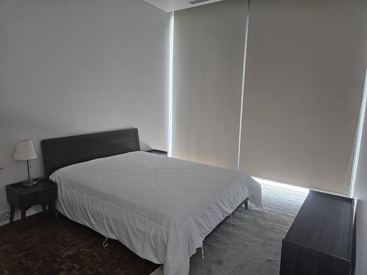 ให้เช่าคอนโดเชียงใหม่ : 03/04/2026, Luxury 2 Bed Condo at The Ritz Carlton Residence – Prime Chong Nonsi Location! 
147 sqm, Fully Equipped, Only 160,000 THB/Month – Don’t Miss Out! 0642748883