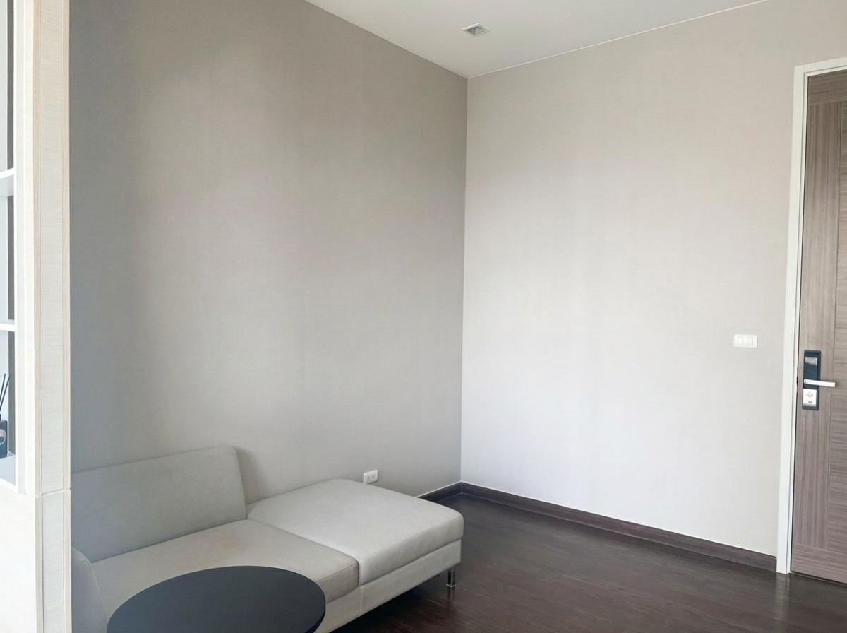 ให้เช่าคอนโดพระราม 9 เพชรบุรีตัดใหม่ RCA : 03/04/2026, เช่าคอนโด Q Asoke 30 ตร.ม. ใกล้ MRT เพชรบุรี เพียง 20,000 บาท/เดือน 
พร้อมสระว่ายน้ำ ฟิตเนส และสวนหย่อม สะดวกปลอดภัยทุกการพักผ่อน! 0642748883