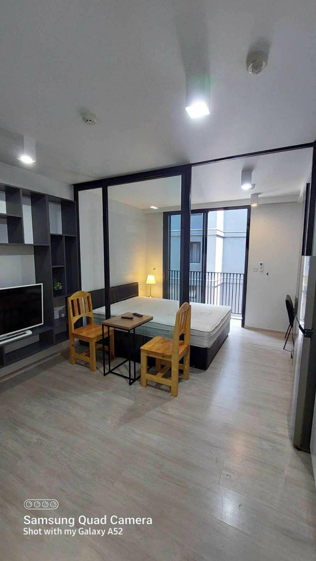 For SaleCondoWitthayu, Chidlom, Langsuan, Ploenchit : 03/04/2026, Studio Maestro 02 Ruamrudee Condo near BTS Phloen Chit starting at 3.89 million
A comfortable lifestyle with a swimming pool, fitness center, and free shuttle service! 0642748883