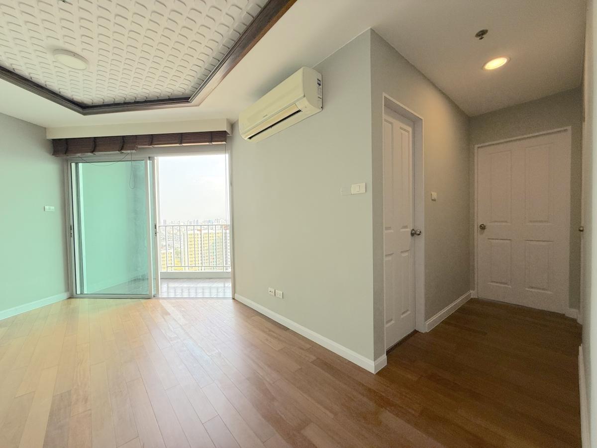 For SaleCondoRama9, Petchburi, RCA : 03/04/2026, Condo Belle Grand Rama 9 Large room 2 bedrooms 8.9 million Close to BTS/MRT!
Convenient life Close to shopping malls, schools, hospitals, everything is complete! 0642748883