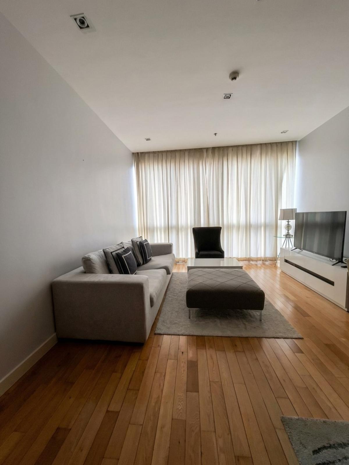 For RentCondoSukhumvit, Asoke, Thonglor : 03/04/2026, Luxury 2-Bed Condo at The Millennium Residence – Prime Asoke Location!
Spacious 89.82 sqm, Only 60,000 THB/Month – Ready to Move In! 0642748883