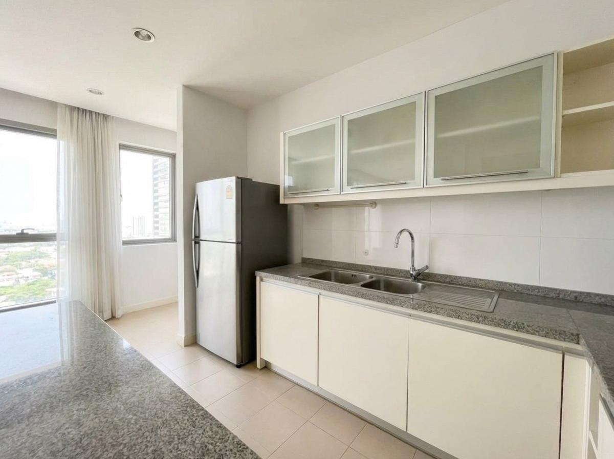 For RentCondoSukhumvit, Asoke, Thonglor : 03/04/2026, Luxury 2-Bed Condo at The Millennium Residence – Prime Asoke Location!
Spacious 89.82 sqm, Only 60,000 THB/Month – Ready to Move In! 0642748883