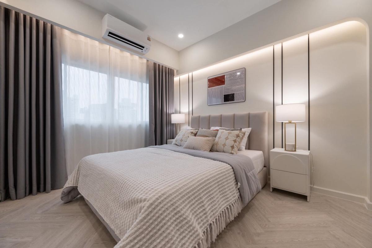 For SaleCondoSukhumvit, Asoke, Thonglor : 03/04/2026, Thonglor Condo 2 bedrooms 93 sqm. Near BTS starting at 7.99 million.
Luxury living in the city center, swimming pool, fitness center, ready to move in! 0642748883