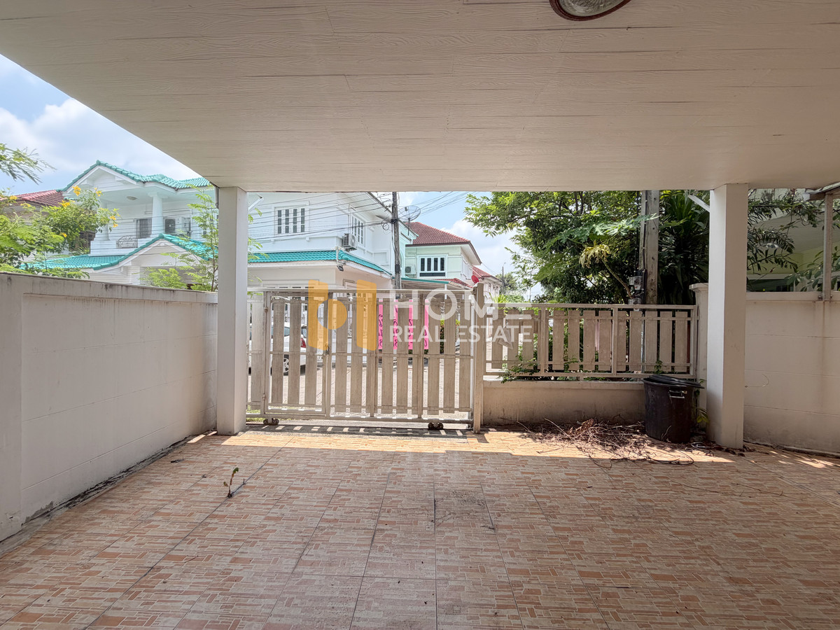 ขายบ้านเกษตร นวมินทร์ ลาดปลาเค้า : บ้านเดี่ยว นวมินทร์ 70 / 4 ห้องนอน (ขาย), Single House Nawamin 70 / 4 Bedrooms (FOR SALE) MNT045