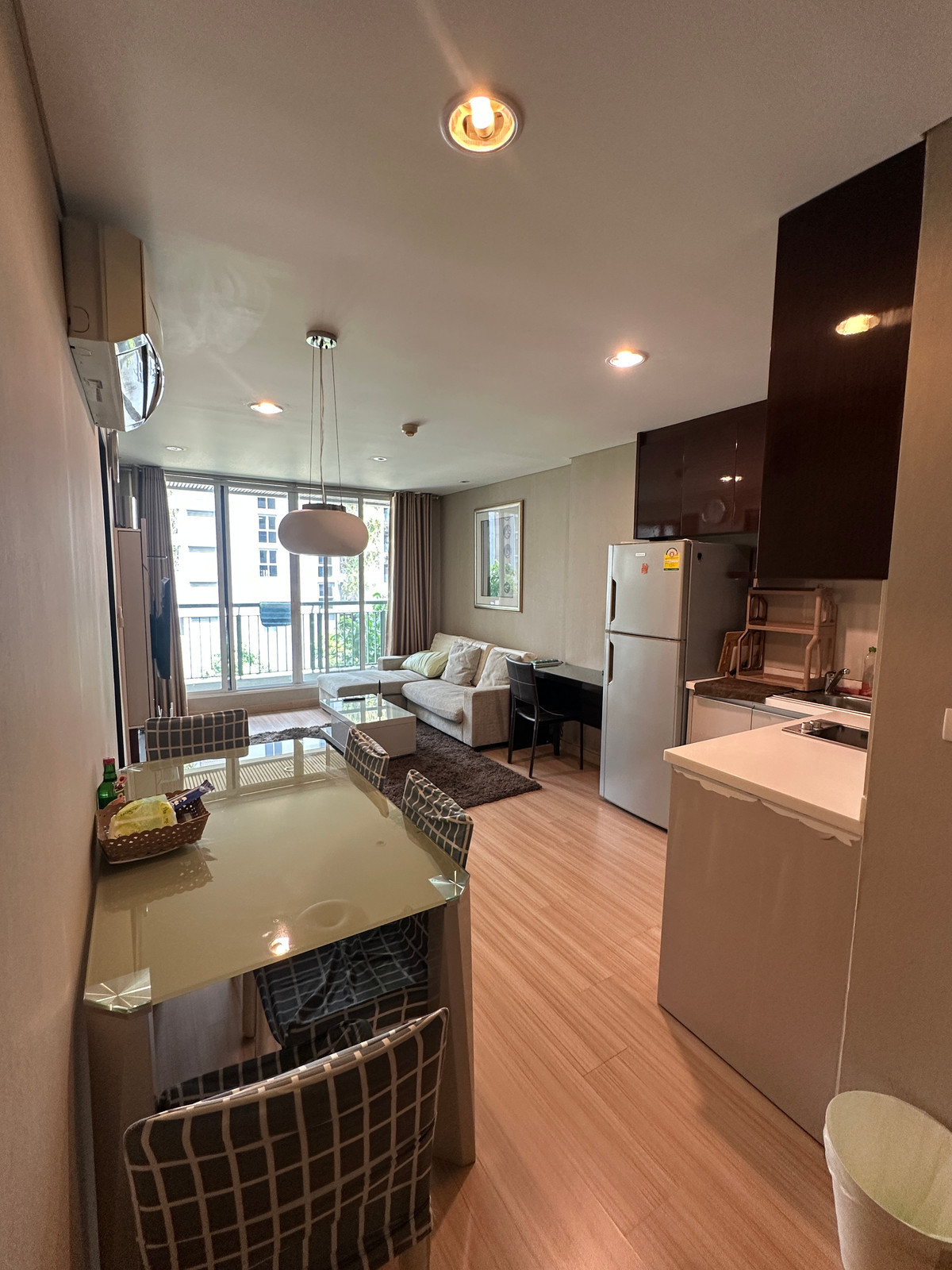 For RentCondoRatchathewi,Phayathai : 2-Bedroom Condo for Rent Near BTS Ratchathewi (200m) The Address Pathumwan