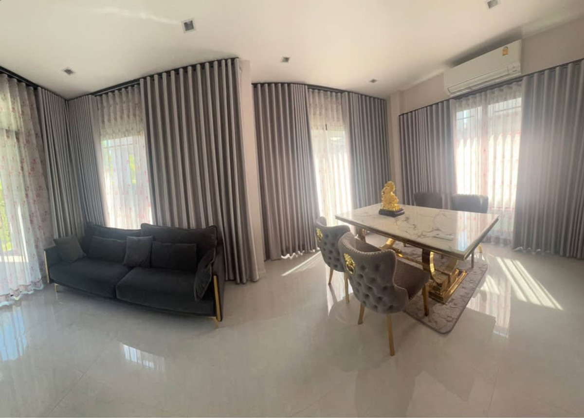 For RentHousePathum Thani,Rangsit, Thammasat : 🔥🔥 Brand new house New model house price 55.,000 /month 🔥🔥 🏡 Single house, Pathum Thani, Bangkok Boulevard project, Tiwanon-Rangsit (Bangkadi zone), Pathum Thani.