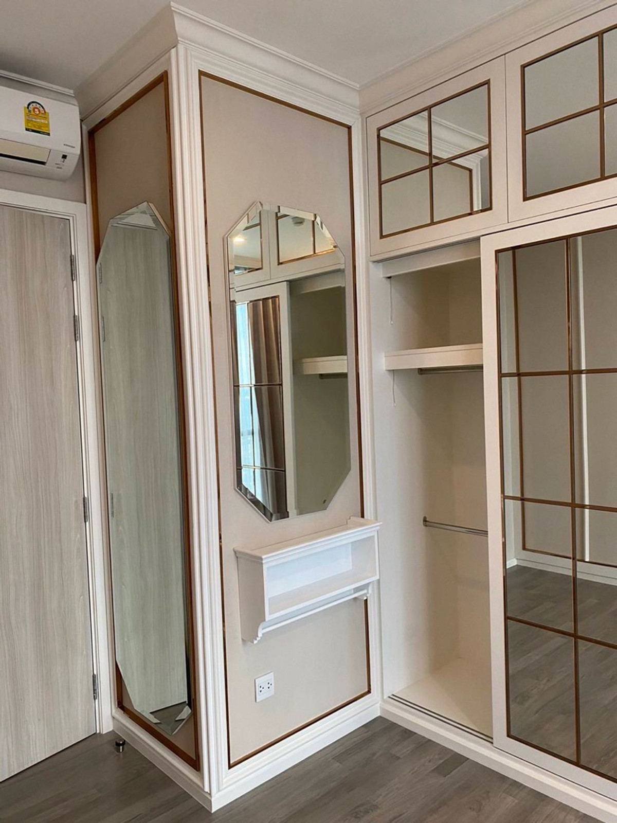 ขายคอนโดบางซื่อ วงศ์สว่าง เตาปูน : 333 ริเวอร์ไซด์ **ขายด่วน** 2 นอน ชั้นสูง วิวแม่น้ำ พร้อมอยู่ ราคาเพียง 12.5 ล้านเท่านั้น