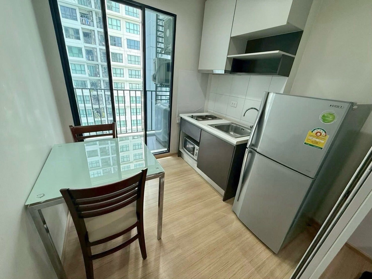 ให้เช่าคอนโดแจ้งวัฒนะ เมืองทอง : 📍โครงการ : The Base Chaengwattana
🚝 ใกล้ : MRT สถานีเมืองทองธานี 750 เมตร
💵 ราคาเช่า : 11,000 บาท / เดือน