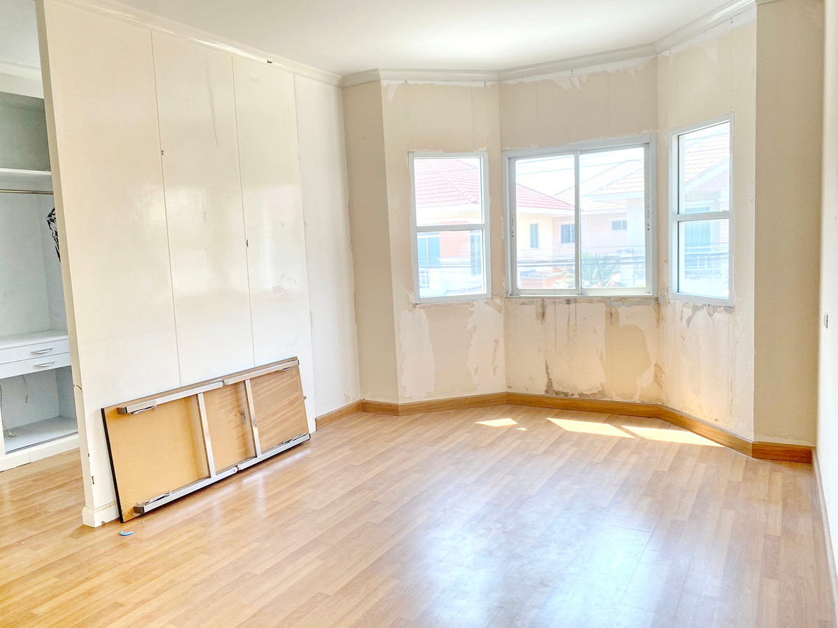 ขายบ้านพัทยา บางแสน ชลบุรี สัตหีบ : H0800♚ขาย บ้านเดี่ยว 3 ห้องนอน⚝หมู่บ้านมณีรินทร์บางแสน♜099-5919653,065-9423251▚Line@sureresidence