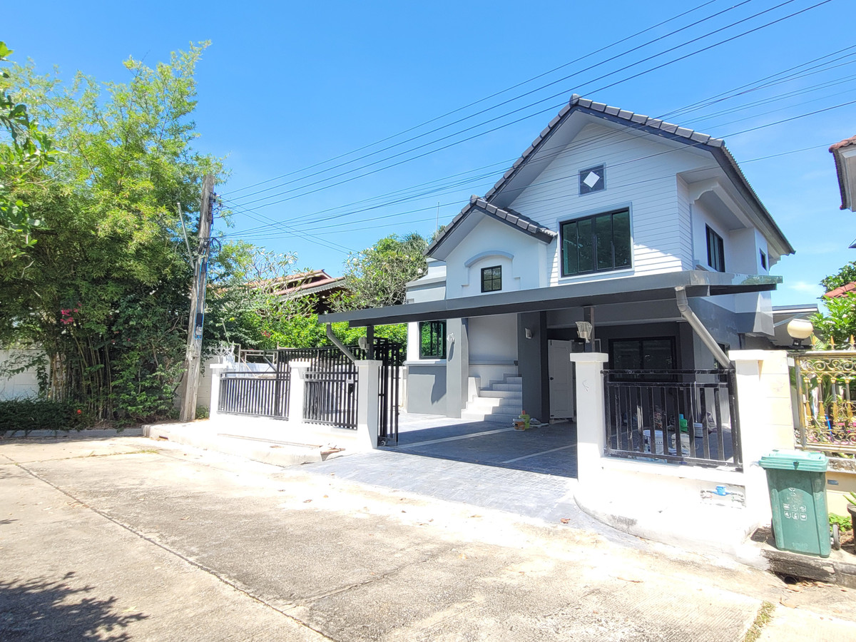 ขายบ้านพุทธมณฑล ศาลายา : ขาย!!! บ้านเดี่ยว 2 ชั้น พื้นที่ 62.3 ตร.วา @ หมู่บ้านสวนดอกไม้-ซ.บรมราชชนนี 105 เขตทวีวัฒนา, กรุงเทพฯ