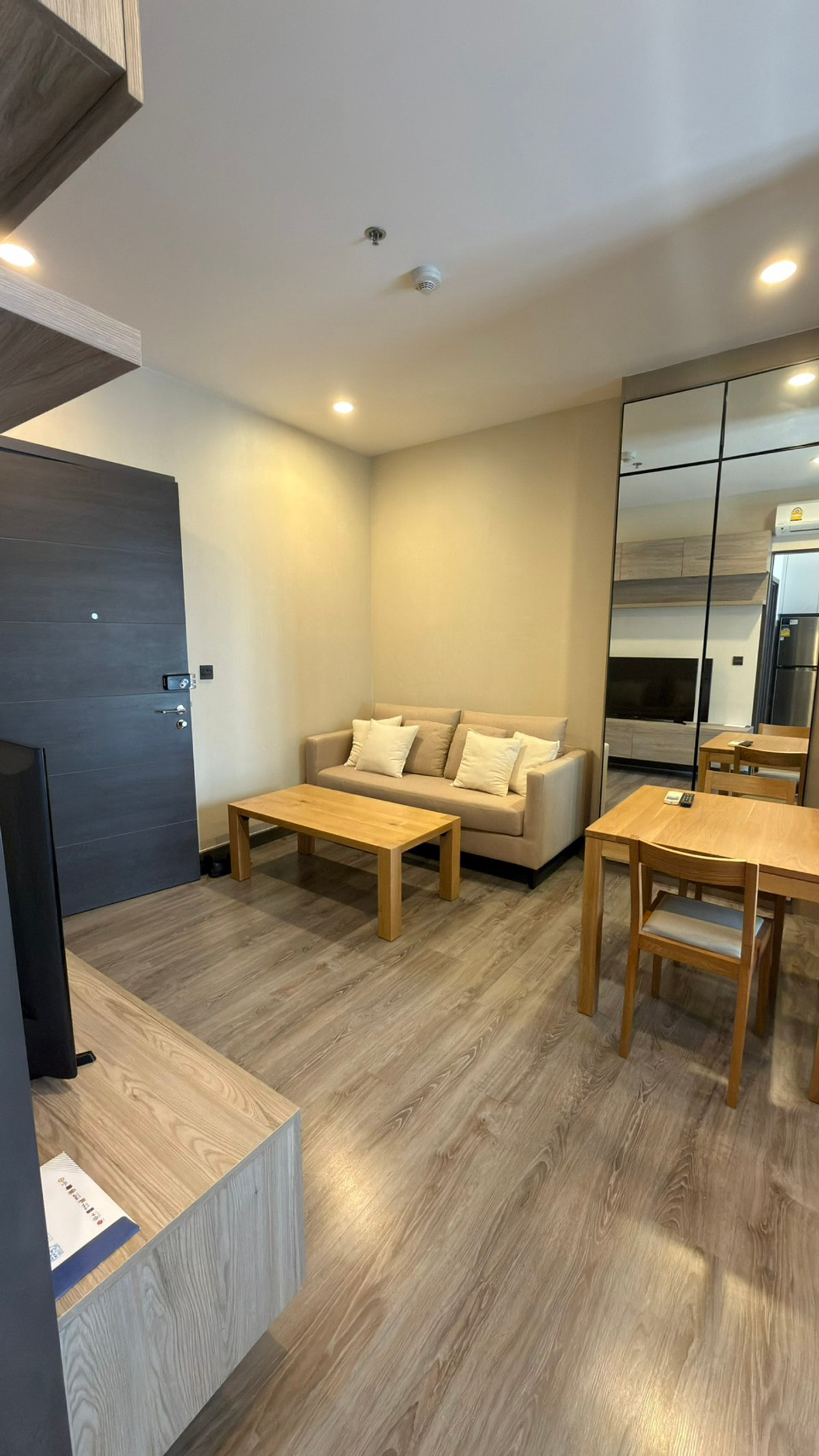 ให้เช่าคอนโดปิ่นเกล้า จรัญสนิทวงศ์ : *** ให้เช่าคอนโด : เออร์บาโน ราชวิถี (Urbano Rajavithi) ***