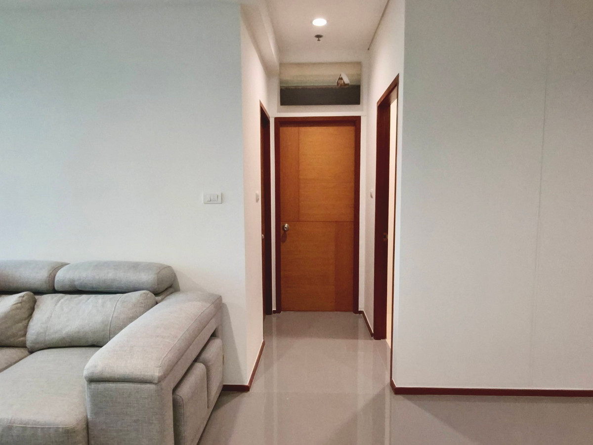 ขายคอนโดวงเวียนใหญ่ เจริญนคร : 🏠✨ วิลล่า สาทร (Villa Sathorn) | ขายคอนโด 1 ห้องนอน (HBH-ST-247)