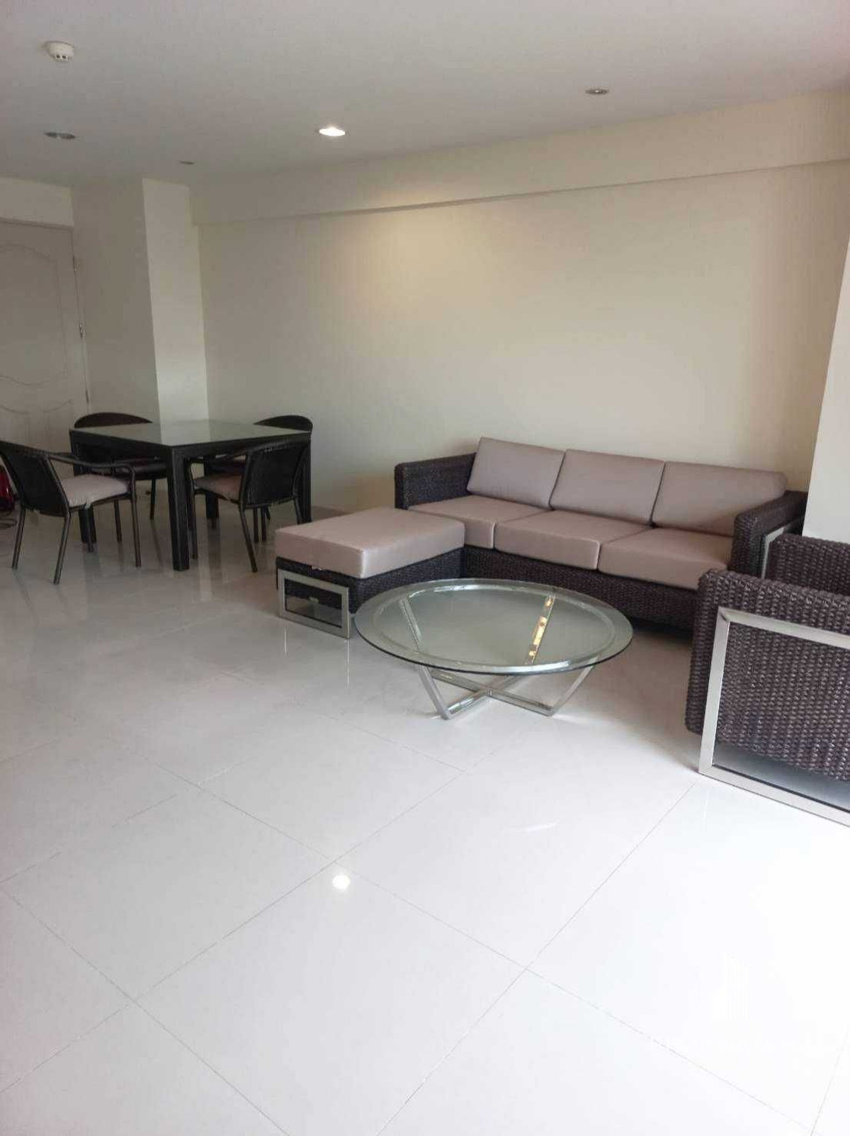 For RentCondoSukhumvit, Asoke, Thonglor : ✨Flash Deal ✨Serene Place Sukhumvit 24 (2Bed 2Bath 108SQM.) ready to move in! Only 40,000 baht per month Tel.0981315848 @propmatch