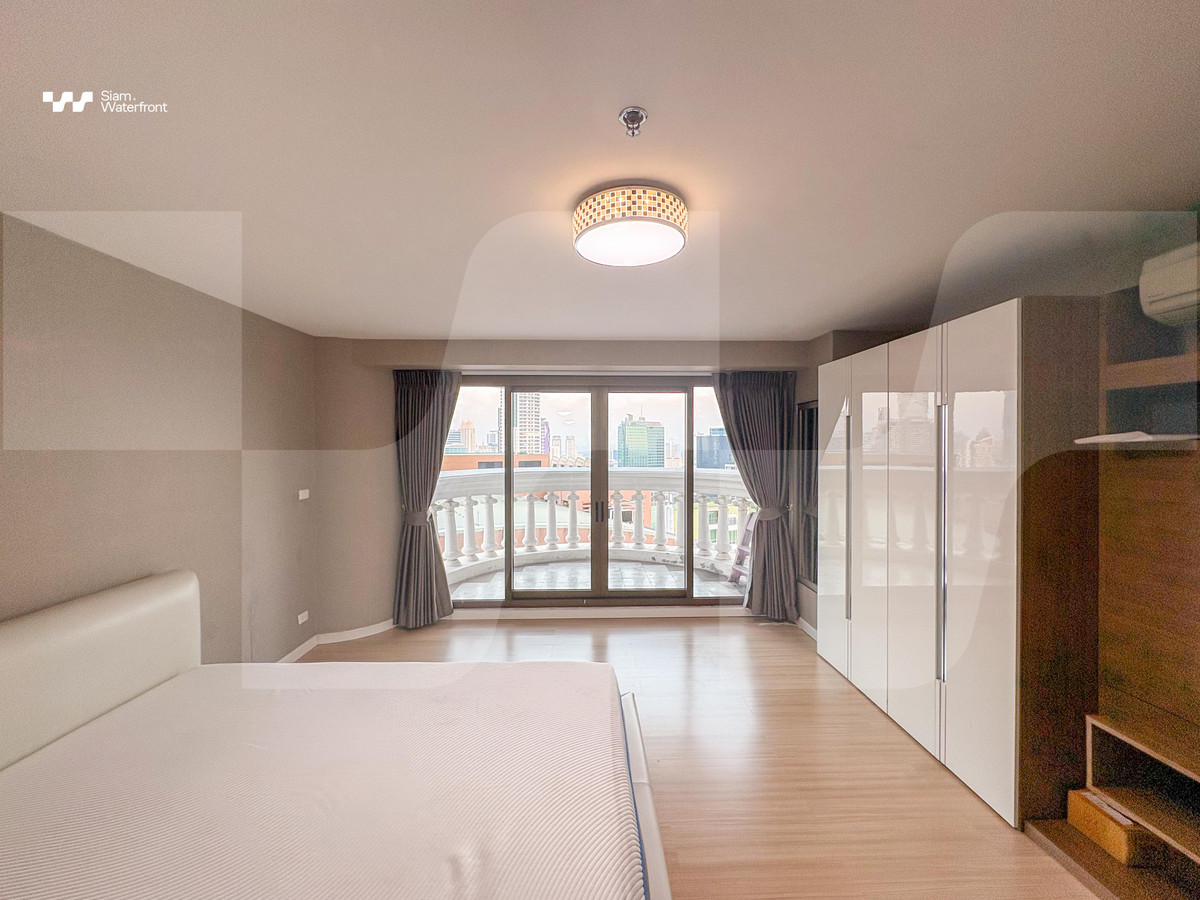 For SaleCondoSilom, Saladaeng, Bangrak : 🔥For Sale, Best Deal🔥 State Tower Silom 1 bedroom 68sqm, 28th floor, city view, beautifully decorated.