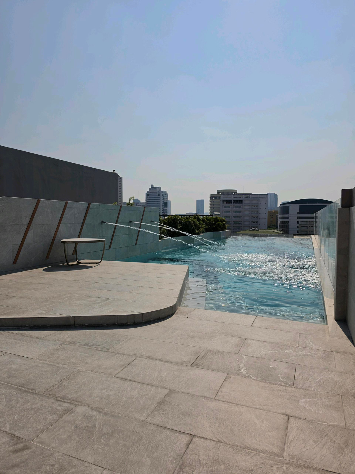 For RentCondoRatchadapisek, Huaikwang, Suttisan : 🚩For Rent: The Collect Ratchada 32 / 28 Sqm. / 3 fl. / Garden View