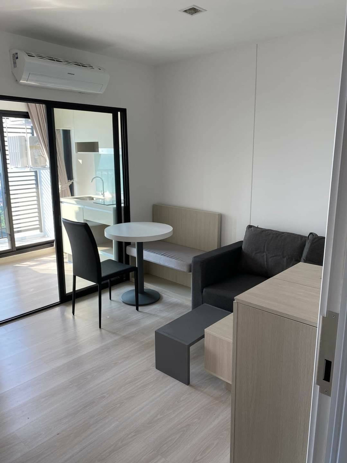 For RentCondoRattanathibet, Sanambinna : 📌 Condo for rent, Skyline Rattanathibet, 27th floor, size 31 sq m., has washing machine.