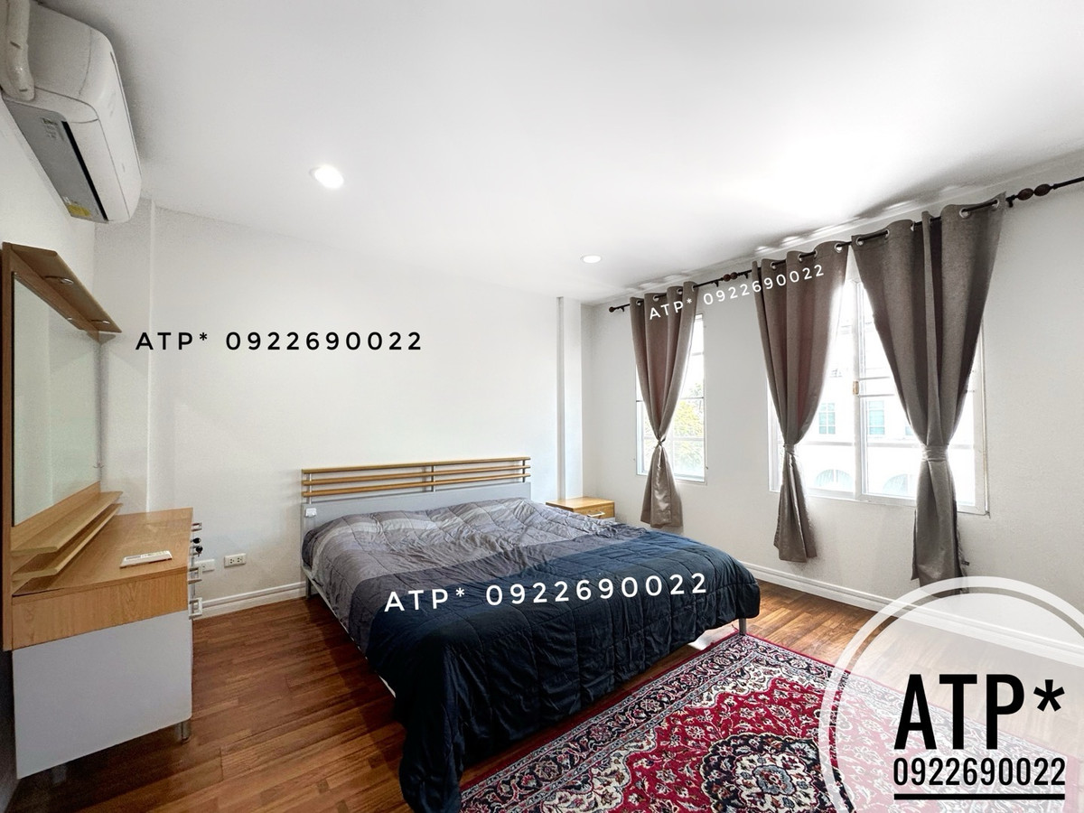 ให้เช่าทาวน์โฮมเกษตร นวมินทร์ ลาดปลาเค้า : **เช่า** ทาวน์เฮาส์โครงการ 24.5ตรว/3ชั้นเล่นระดับ/3นอน/4น้ำ/2โถง+ทานข้าว+ครัว/สวนหลังบ้าน/4แอร์/เฟอร์ครบ/1จอดรถ @ นวลจันทร์ เลียบด่วนเกษตร-นวมินทร์