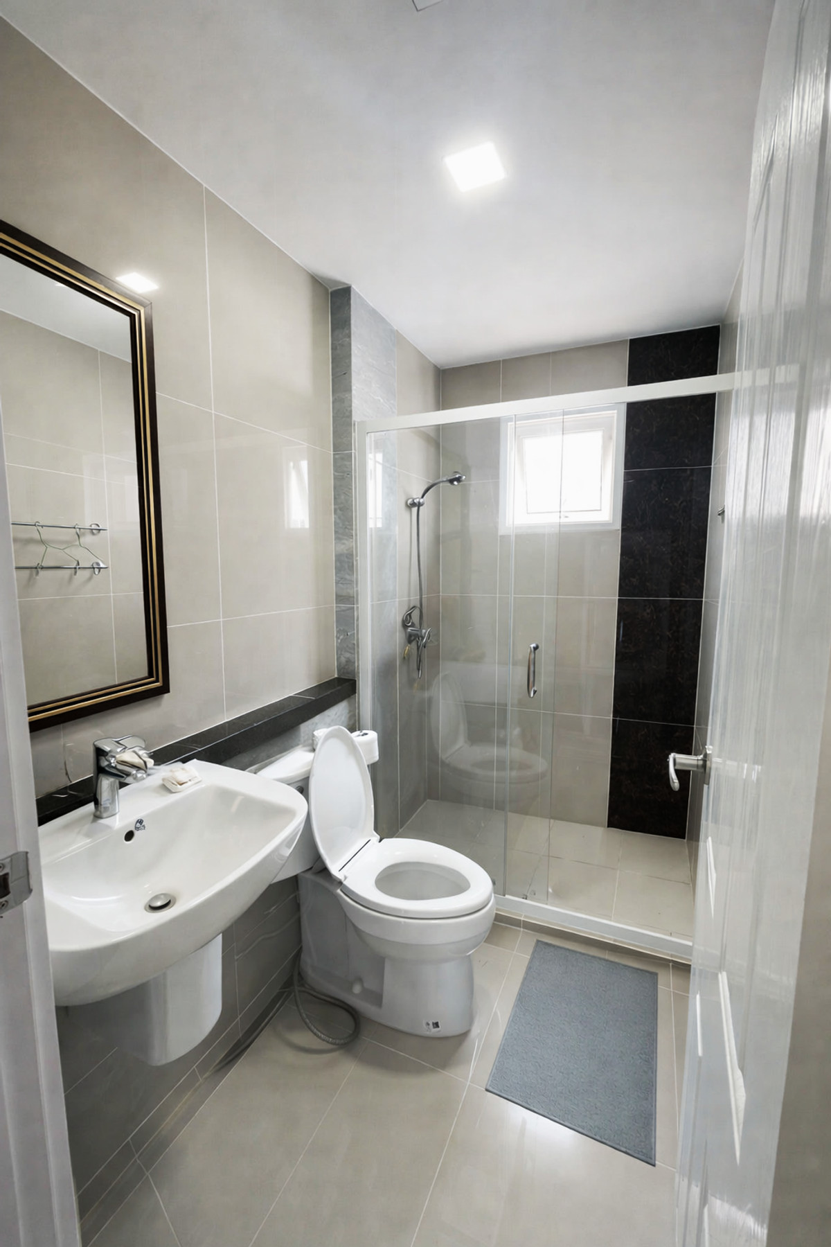 ขายบ้านสมุทรปราการ สำโรง : บ้านเดี่ยว ราคาพิเศษ! โกลเด้น นีโอ สุขุมวิท-ลาซาล (Golden Neo Sukhumvit-Lasalle) 35.7 ตร.ว. ใกล้ BTS สำโรง