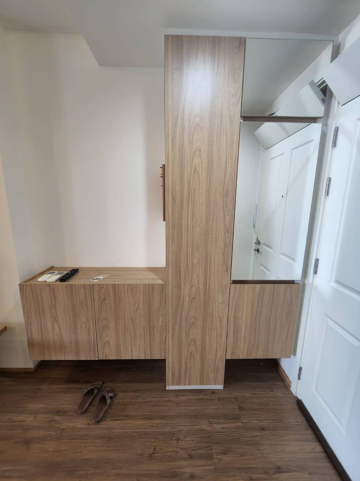 For RentCondoRama3 (Riverside),Satupadit : Condo for rent, U Delight Residence Riverfront Rama 3 (U Delight Residence Riverfront Rama 3) with furniture + washing machine, only 11,000 baht.