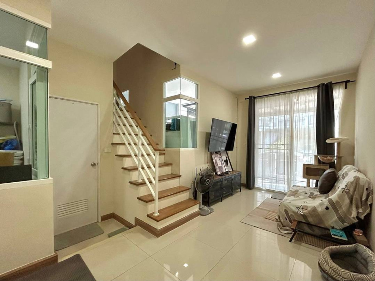 ขายทาวน์โฮมแจ้งวัฒนะ เมืองทอง : ขายด่วน! โกลเด้น ทาวน์ 2 งามวงศ์วาน-ประชาชื่น Golden Town 2 Ngamwongwan - Prachachuen