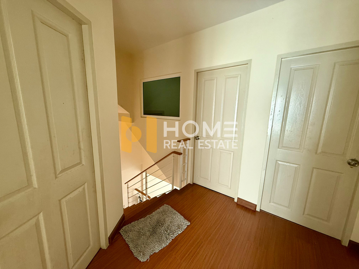 For SaleTownhomePattanakan, Srinakarin : Baan Klang Muang Urbanion Srinakarin / 3 Bedrooms (FOR SALE), Baan Klang Muang Urbanion Srinakarin / 3 Bedrooms (FOR SALE) GNG023