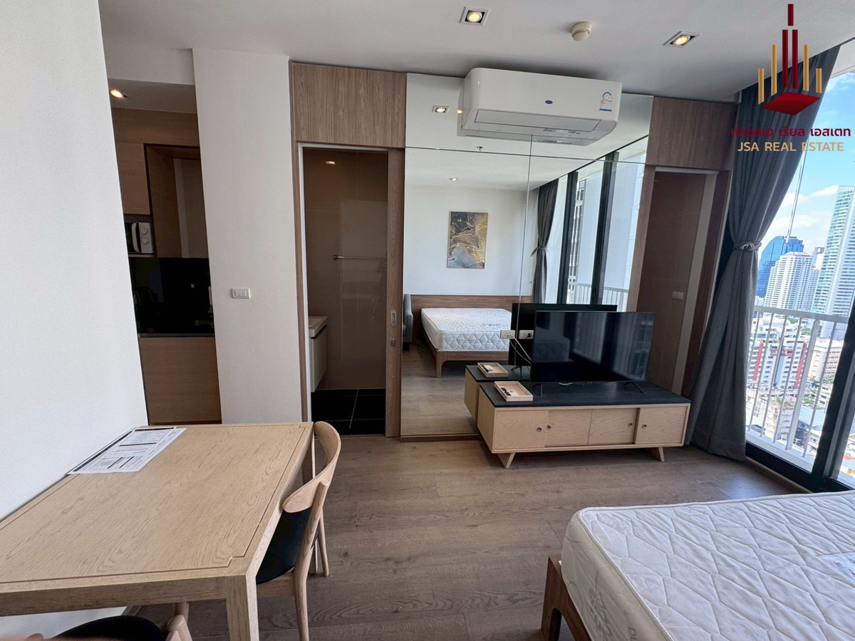 For SaleCondoSukhumvit, Asoke, Thonglor : ✨ For Sale: Park Origin Phrom Phong Condo ✨ 💰 Only 4,990,000 THB