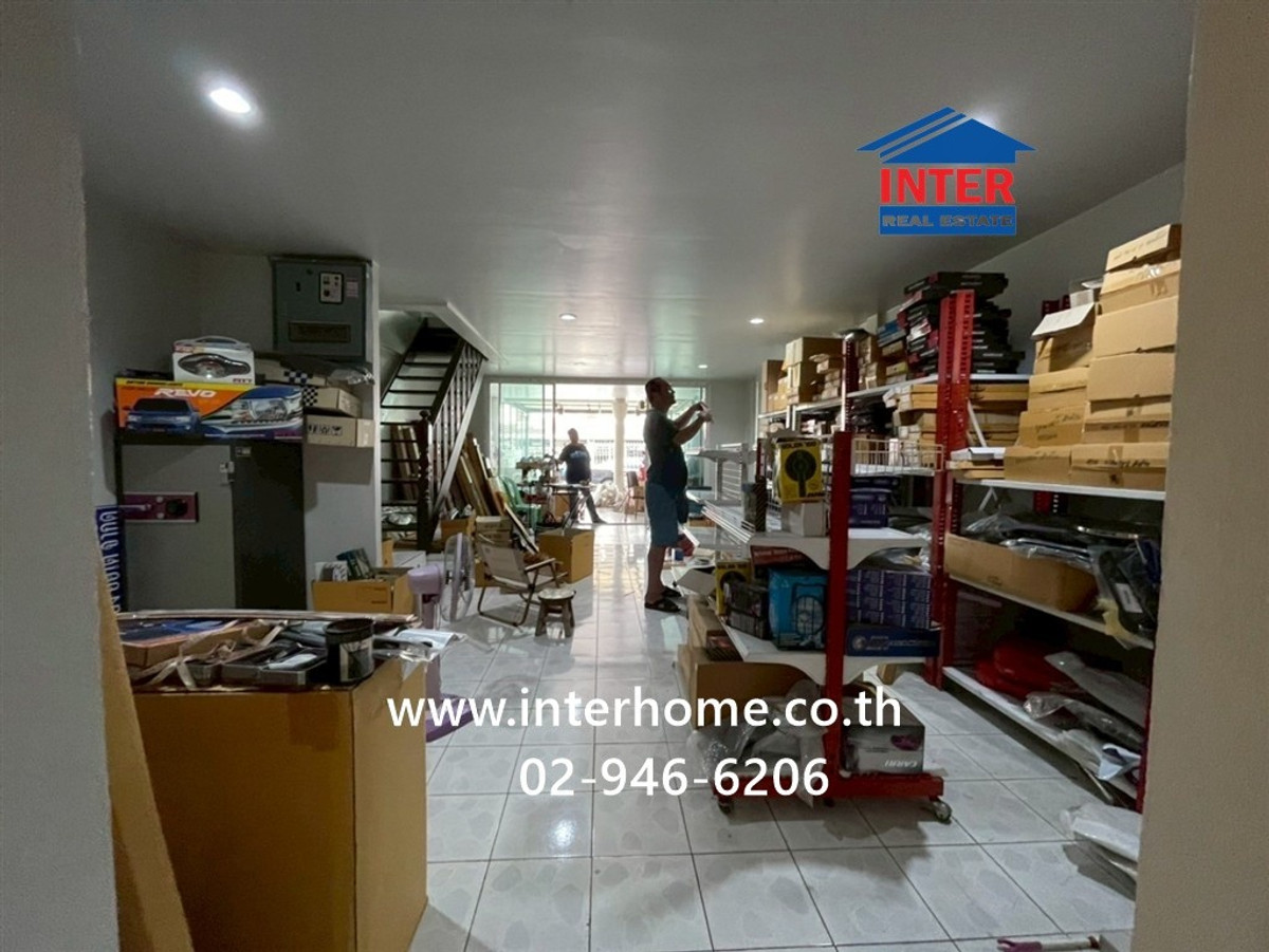 ขายนวมินทร์ รามอินทรา : บ้านเเฝด 2 ชั้น 24.8 ตร.ว. หมู่บ้านฉัตรทิพย์ ใกล้โลตัสนวมินทร์ ซอยนวมินทร์84 ถนนนวมินทร์ ถนนรามอินทรา เขตบึงกุ่ม กรุงเทพมหานคร