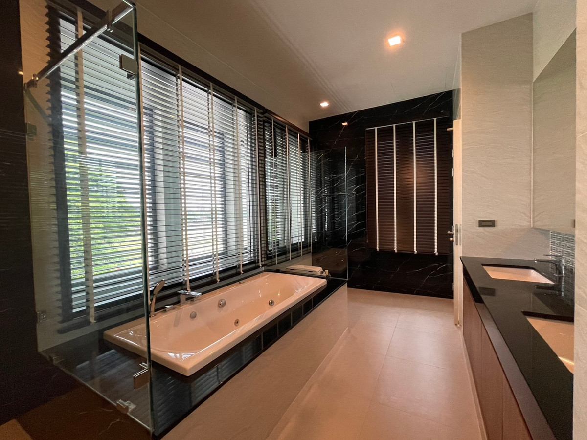 For RentHouseEakachai, Bang Bon : The Pavilla (Private Residences) Bangbon 3 Luxury House for Rent 4 Bedrooms 485 Sq.m. Please call: 062-496-6454