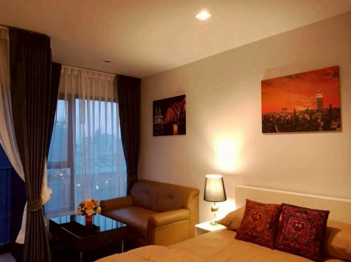 For RentCondoRama9, Petchburi, RCA : For Rent ✨ Life Asoke - Rama 9 ✨ Near Central Rama 9. Fully furnished with appliances.