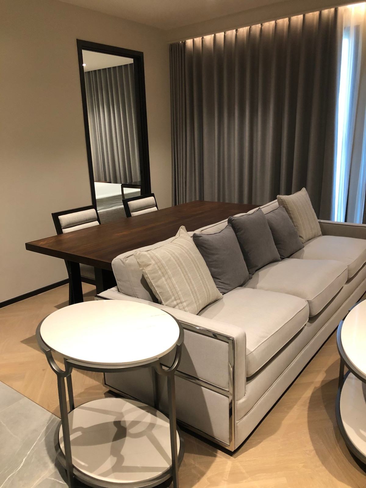 For RentCondoSukhumvit, Asoke, Thonglor : !! Beautiful room for rent, Condo The Reserve Sukhumvit 61 (The Reserve Sukhumvit 61), near BTS Ekkamai.