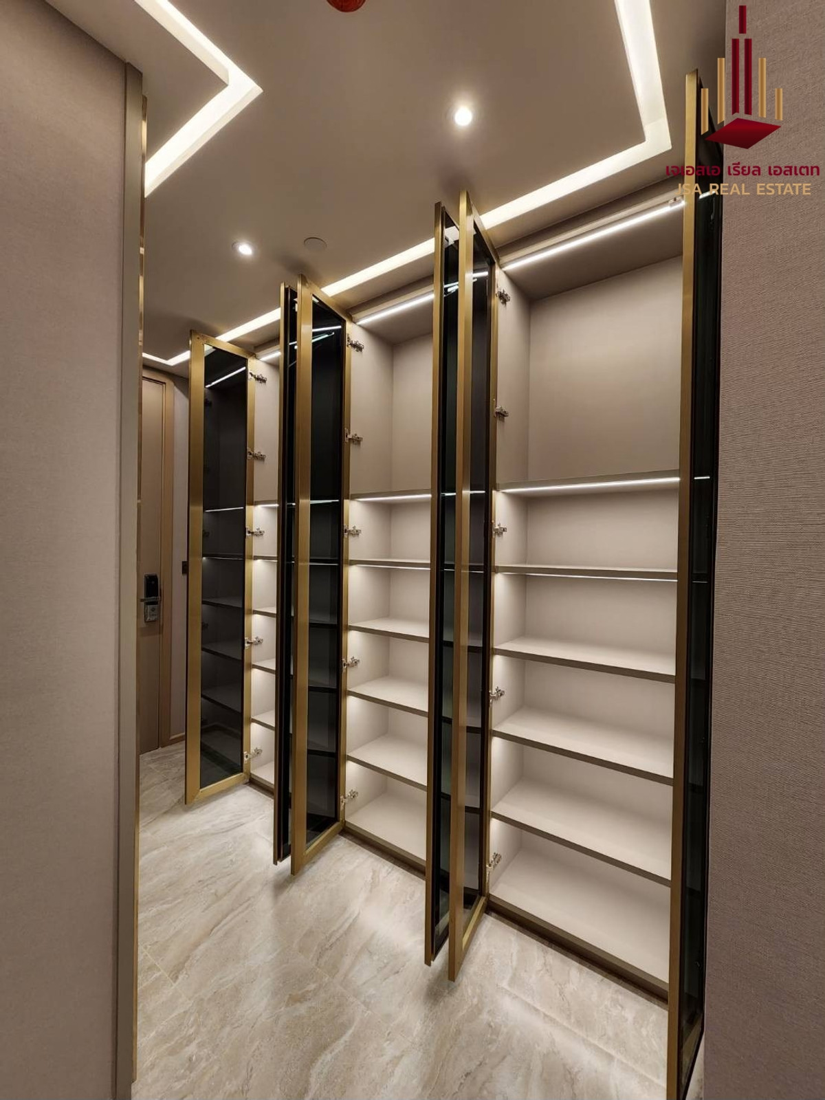 ให้เช่าคอนโดพระราม 9 เพชรบุรีตัดใหม่ RCA : ✨ For Rent: Ashton Asoke - Rama 9 Condo ✨  💰 Only 75,000 THB/month