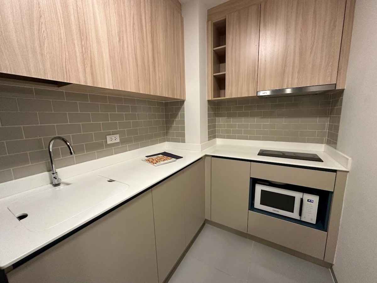 ให้เช่าคอนโดราชเทวี พญาไท : Stylish Condo for Rent | Phaya Thai | Comfortable City Living Best Value | Near BTS Phaya Thai | 90,000 THB/Month | คอนโดพญาไท สไตล์เก๋ อยู่สบาย ราคาคุ้ม ใกล้ BTS  – LTH14898