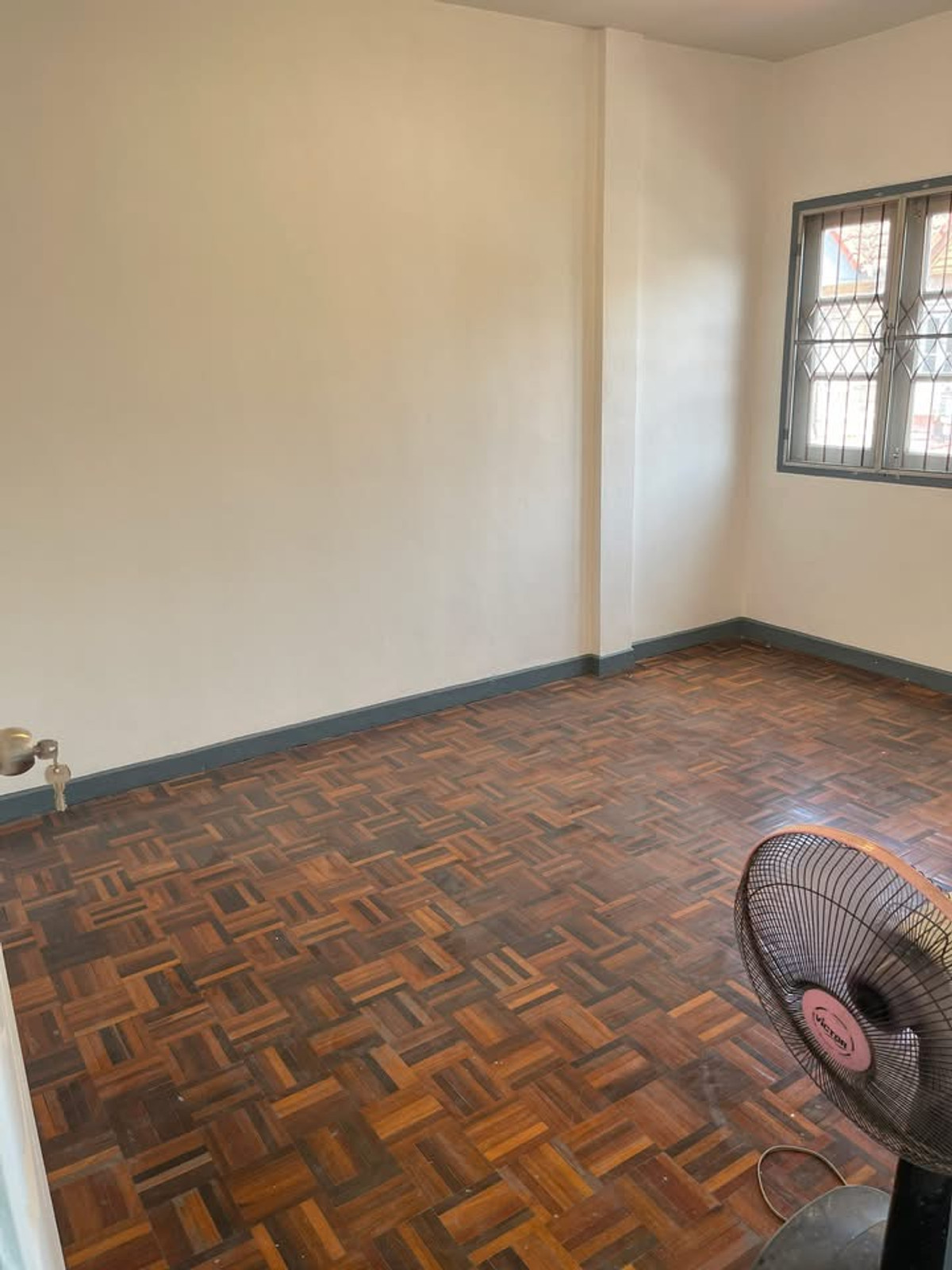 ขายทาวน์โฮมเกษตร นวมินทร์ ลาดปลาเค้า : หมู่บ้านกัญจน์เพชร 3 / 3 ห้องนอน (ขาย), Kanjpetch 3 Village / 3 Bedrooms (FOR SALE) MNT063