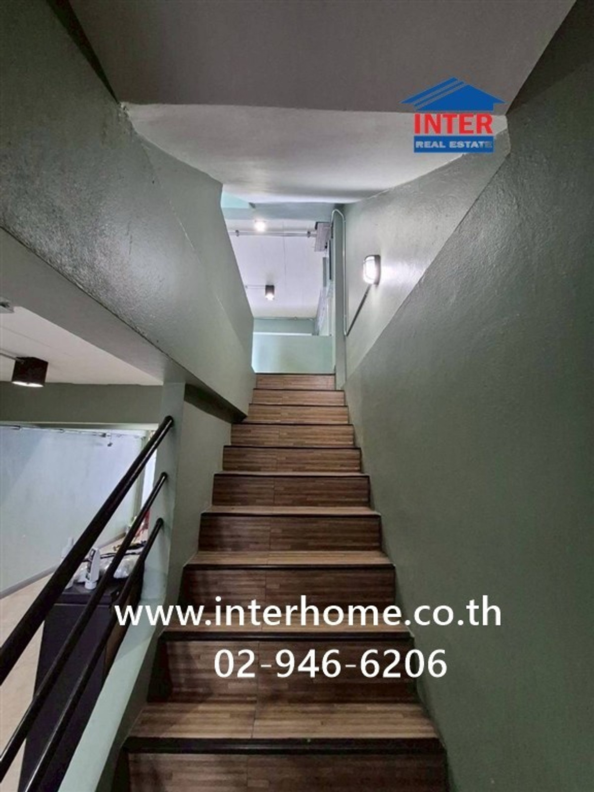 ขายอาคารพาณิชย์นวมินทร์ รามอินทรา : อาคารพาณิชย์ 4.5 ชั้น 18 ตร.ว. อาคารพาณิชย์ ใกล้โรงพยาบาลสินแพทย์ รามอินทรา ซอยรามอินทรา52/1 ถนนรามอินทรา ถนนนวมินทร์ เขตบึงกุ่ม กรุงเทพมหานคร