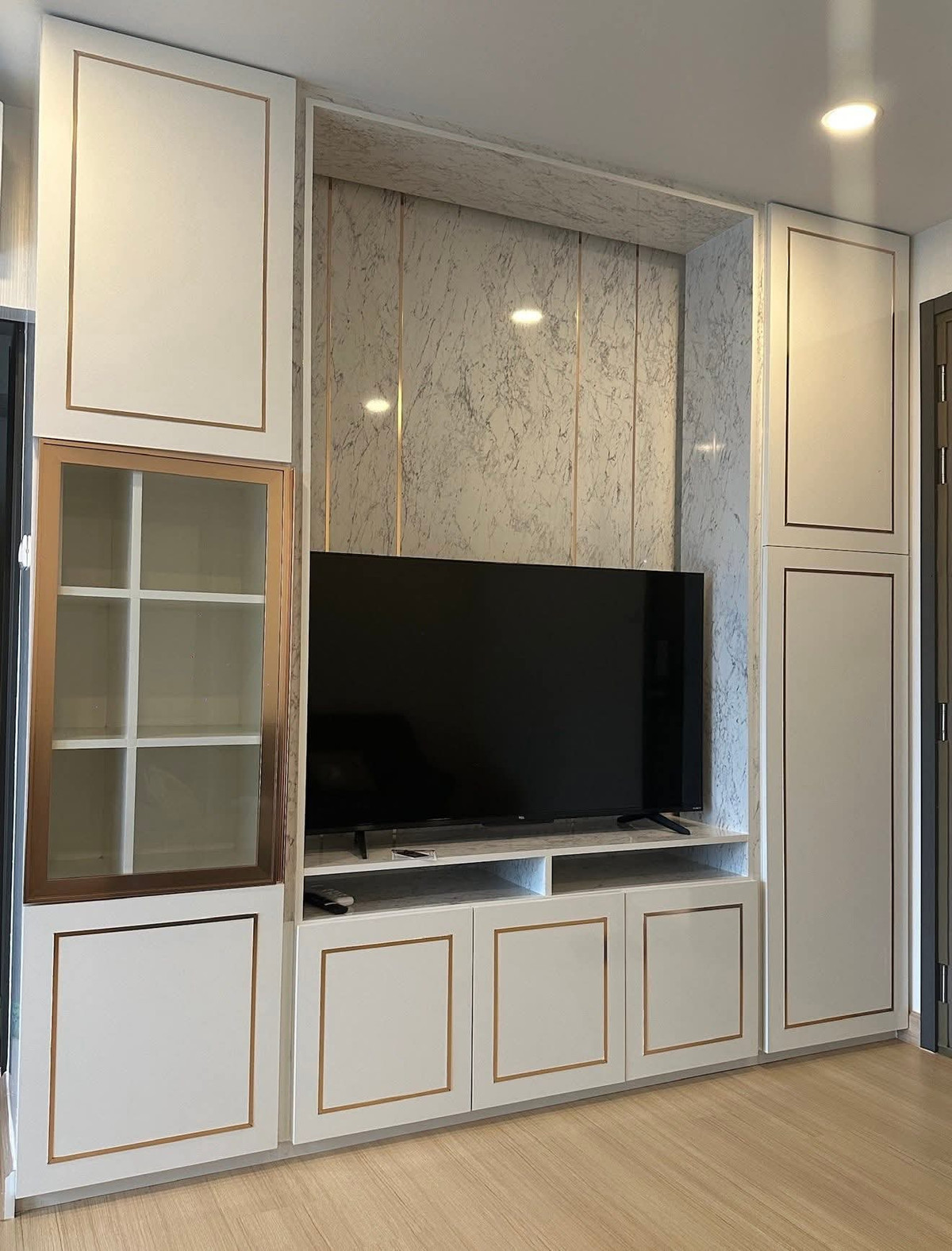 For RentCondoRama9, Petchburi, RCA : Condo for rent, Supalai Prime Rama9, beautiful corner room, fully furnished, ready to move in.