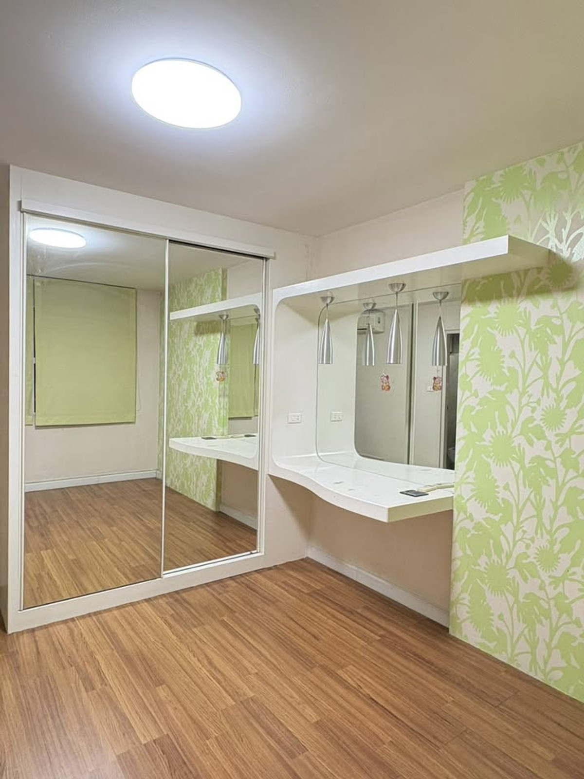 ให้เช่าทาวน์โฮมพระราม 5 ราชพฤกษ์ บางกรวย : เดอะเทอเรส ติวานนท์