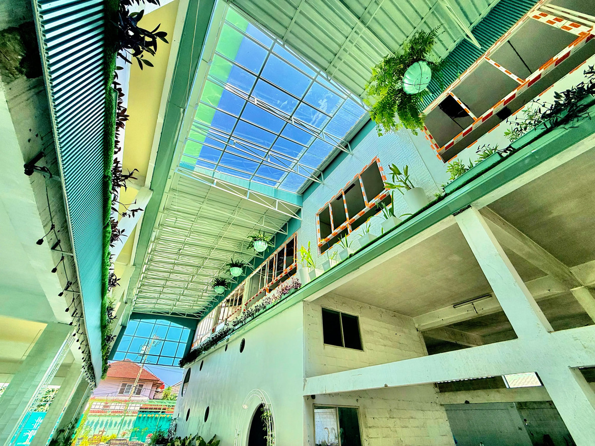 For RentOfficeRattanathibet, Sanambinna : 📢 [For Rent] Prime Office & Warehouse Complex – Rewadee Soi 7, near Nonthaburi Government Center! 🏢✨  Spacious area with versatile functions, perfect for a modern office, warehouse, or distribution center.