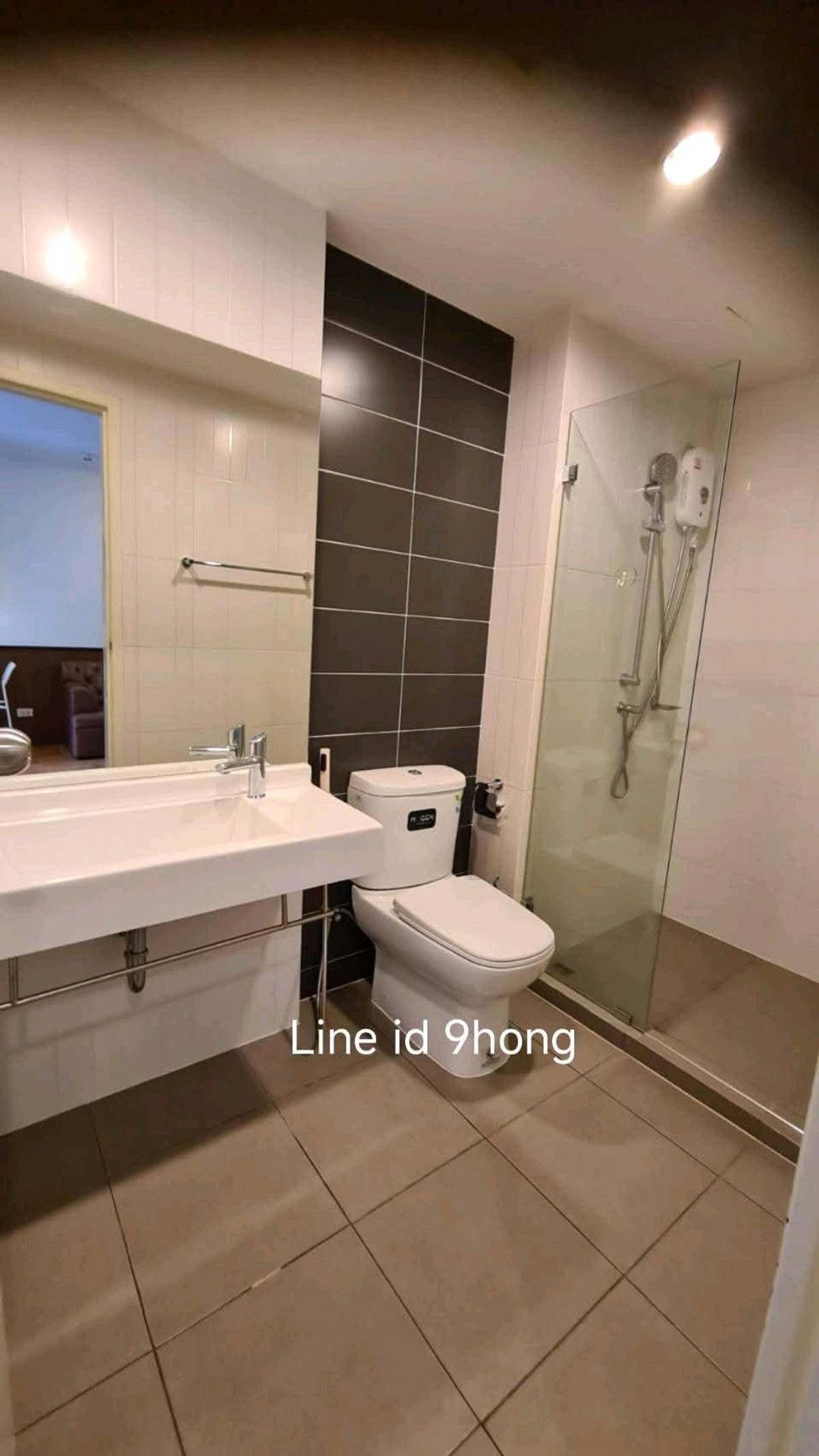 For RentCondoThaphra, Talat Phlu, Wutthakat : Just 50 m. BTS BangWa Interchange MRT. If interested, please make an appointment to see the room.