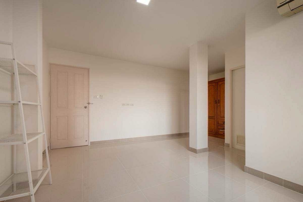 ให้เช่าทาวน์โฮมลาดพร้าว101 แฮปปี้แลนด์ : ให้เช่า Townhome บ้านบดินทร์ลาดพร้าว112 🌲🔆🔆 联排别墅出租，Baan Bodin Ladprao 112。