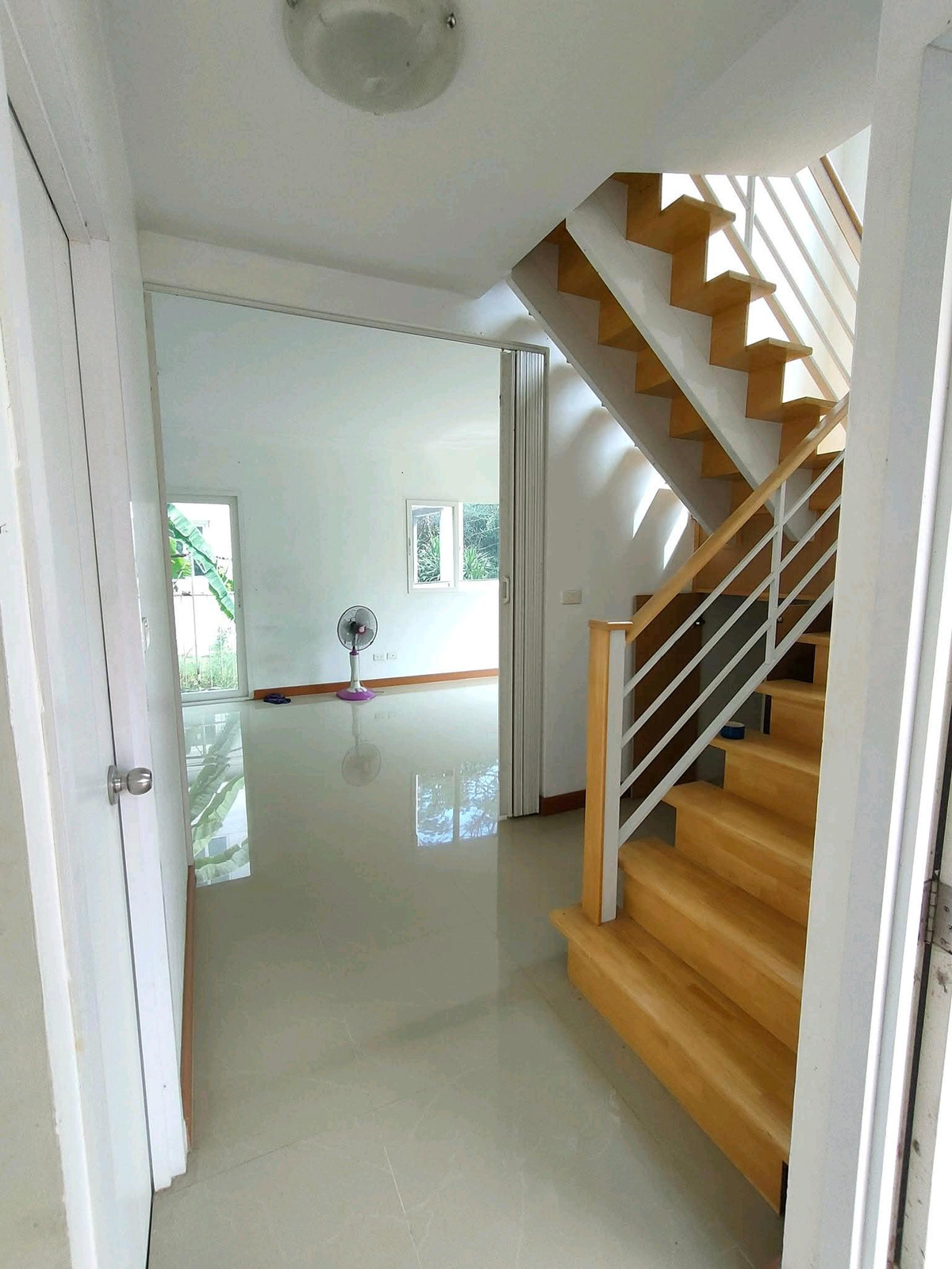 ขายบ้านสมุทรปราการ สำโรง : บ้านเดี่ยว 2 ชั้น ทำเลดี น่าอยู่ บรรยากาศสงบ 