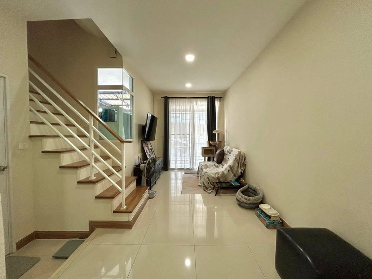 ขายทาวน์โฮมแจ้งวัฒนะ เมืองทอง : ขายด่วน! โกลเด้น ทาวน์ 2 งามวงศ์วาน-ประชาชื่น Golden Town 2 Ngamwongwan - Prachachuen