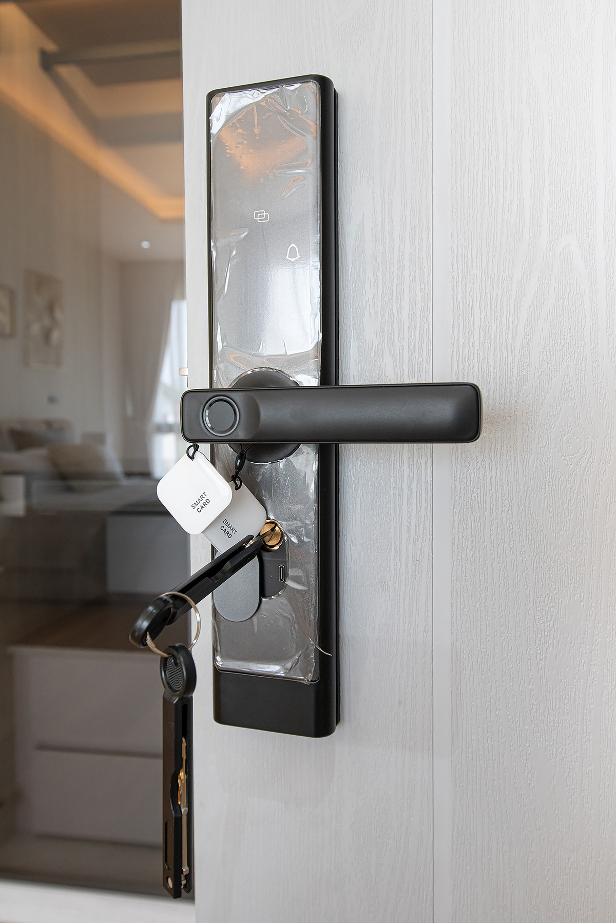 ขายบ้านโชคชัย4 ลาดพร้าว71 : [ขาย] ✨ บ้านเดี่ยว 3 ชั้น สไตล์ Modern Luxury พรีเมียมที่สุดในลาดพร้าว 101 | Feel Town ✨ แต่งครบ พร้อมลากกระเป๋าเข้าอยู่! เพียง 13.99 ล้าน (Rare Item มีเพียง 9 หลังในโครงการ!)