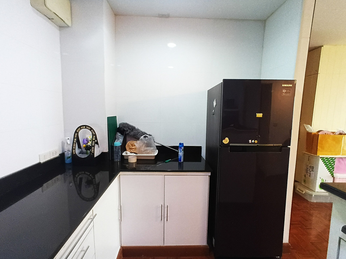 For SaleCondoVipawadee, Don Mueang, Lak Si : Vibhavadi Suite / 2 Bedrooms (SALE WITH TENANT), Vibhavadi Suite / 2 Bedrooms (Sale with Tenant) TARN301