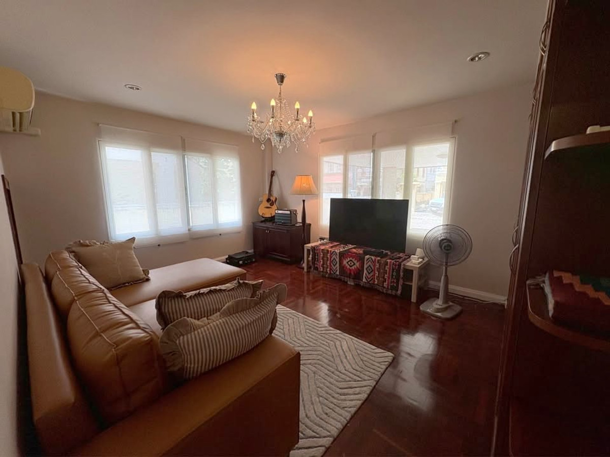 For RentHouseMin Buri, Romklao : Perfect Place Ramkhamhaeng 164