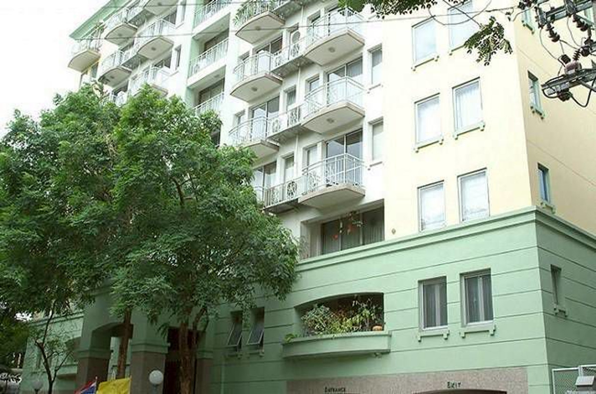 For RentCondoSukhumvit, Asoke, Thonglor : 💸 Only 15,000/month! Raintree Villa Thonglor, Studio room, garden view, has washing machine, ready to move in.