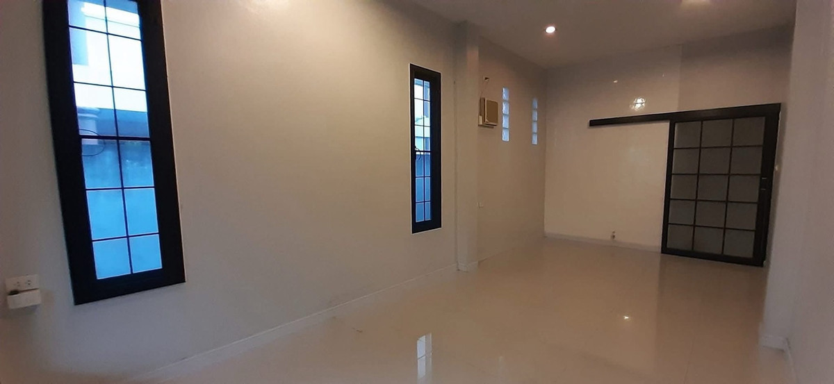 ให้เช่าบ้านเกษตร นวมินทร์ ลาดปลาเค้า : ให้เช่าบ้านใกล้รถไฟฟ้า บ้านเช่าลาดปลาเค้า ถนนเกษตรนวมินทร์ รับสัตว์เลี้ยง,จดทะเบียนบริษัทได้