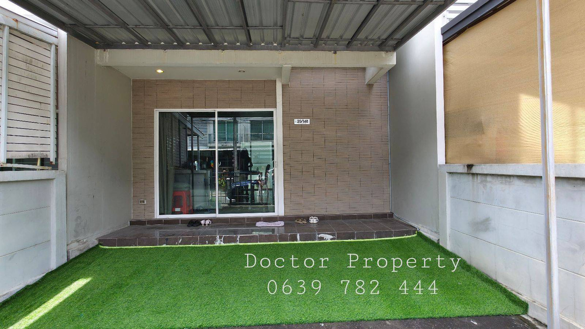For RentTownhomeLadkrabang, Suwannaphum Airport : 🚗 Minutes to CBD & Airport – Prime Location Townhome 3 Storey Town Home for RENT in The Metro Rama9 – a 18.8 Sq.w. 3 bed 3 bath Fully Furnished & Move-in Ready.