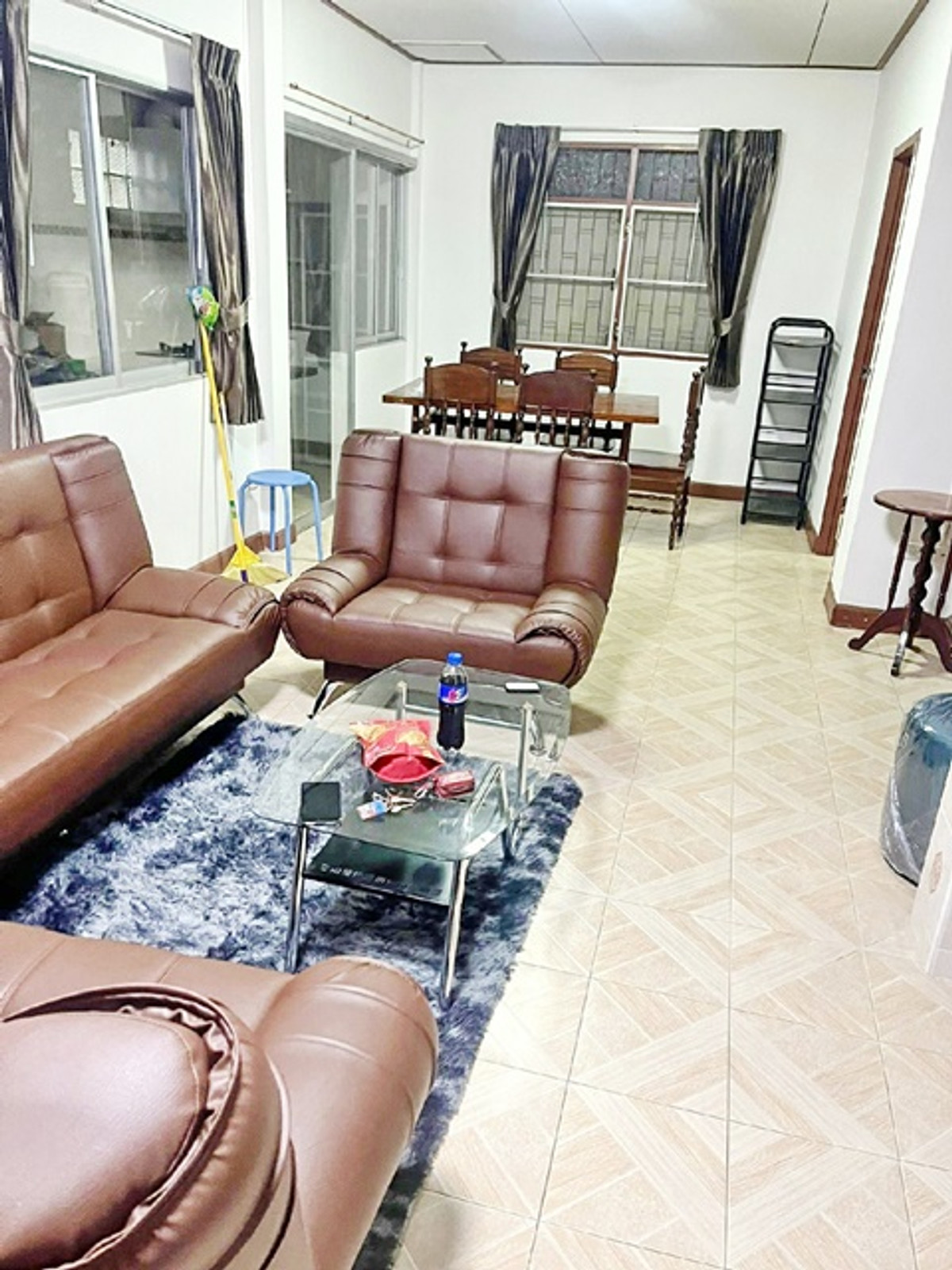 ให้เช่าบ้านรัชดา ห้วยขวาง : ฟอร์จูนทาวน์ 500 ม. 4นอน 2น้ำ ใกล้ MRT พระราม 9 700ม. เซ็นทรัล พระราม 9 ทำเลรัชดา1-5