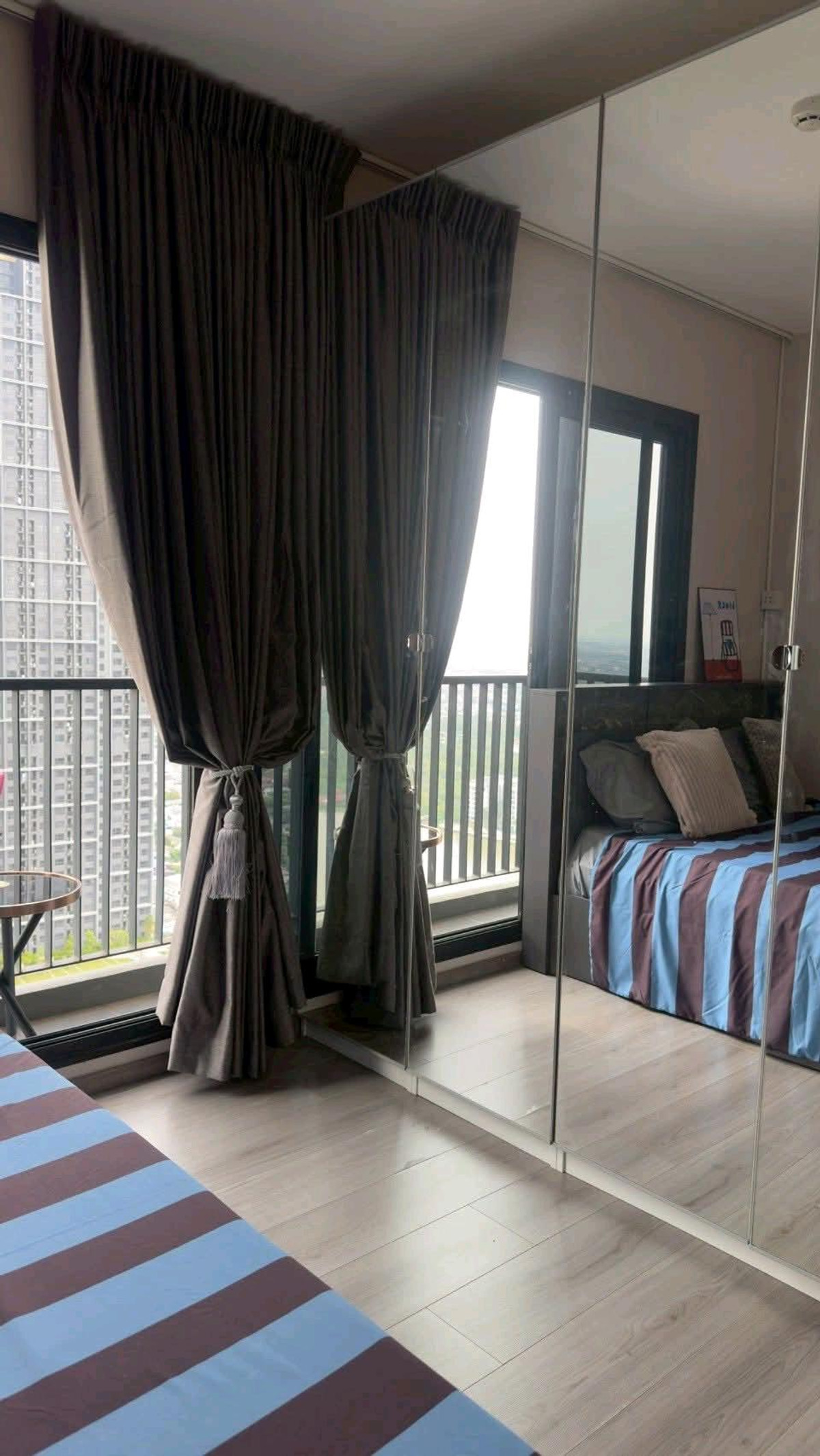 ให้เช่าคอนโดรัตนาธิเบศร์ สนามบินน้ำ พระนั่งเกล้า : ให้เช่า Politan rive ชั้น 35 ขนาด 31 ตร.ม ตกแต่งสวย วิวแม่น้ำ เฟอร์ครบพร้อมอยู่